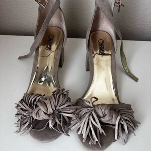 Elegant Gray Heels with Decorative Toe and Ankle Straps